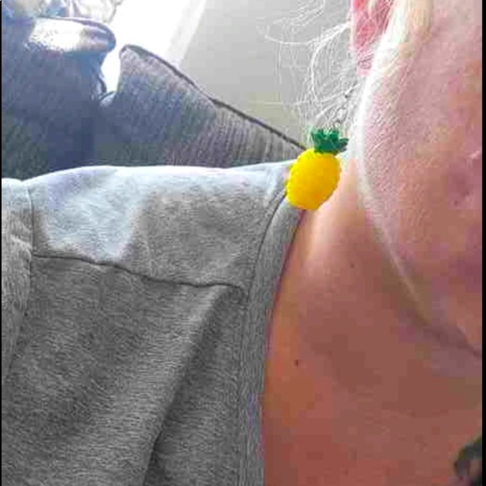 *FREE W/PURCHASE! Pineapple Tropical Hawaiian Fruit Drop Earrings - Picture 5 of 5